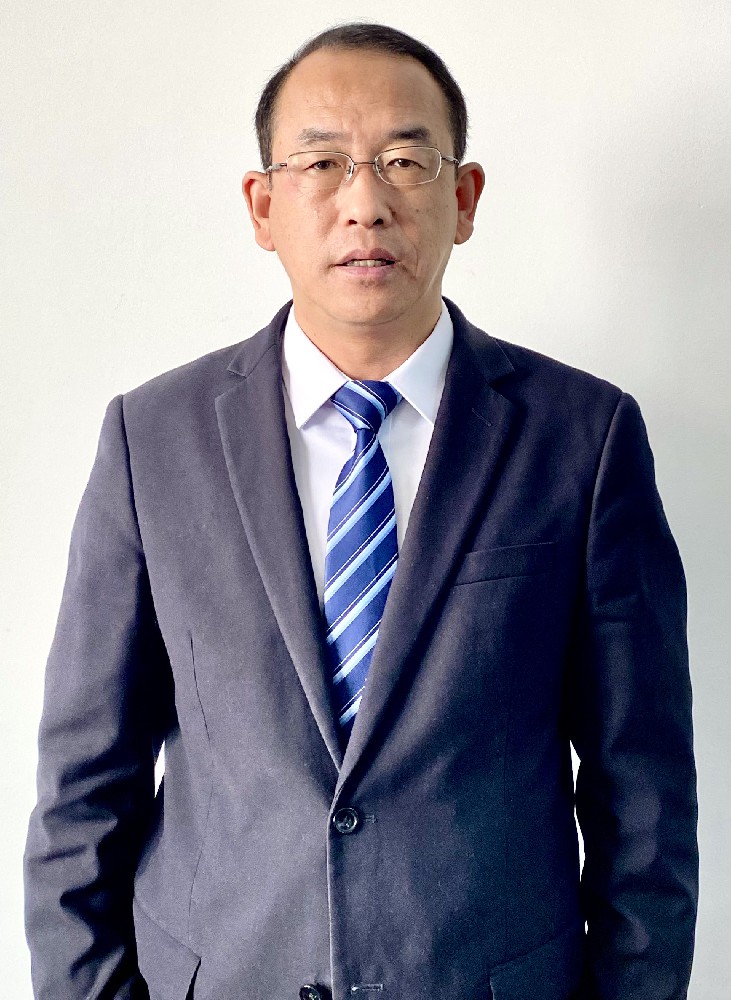 萧荔伟