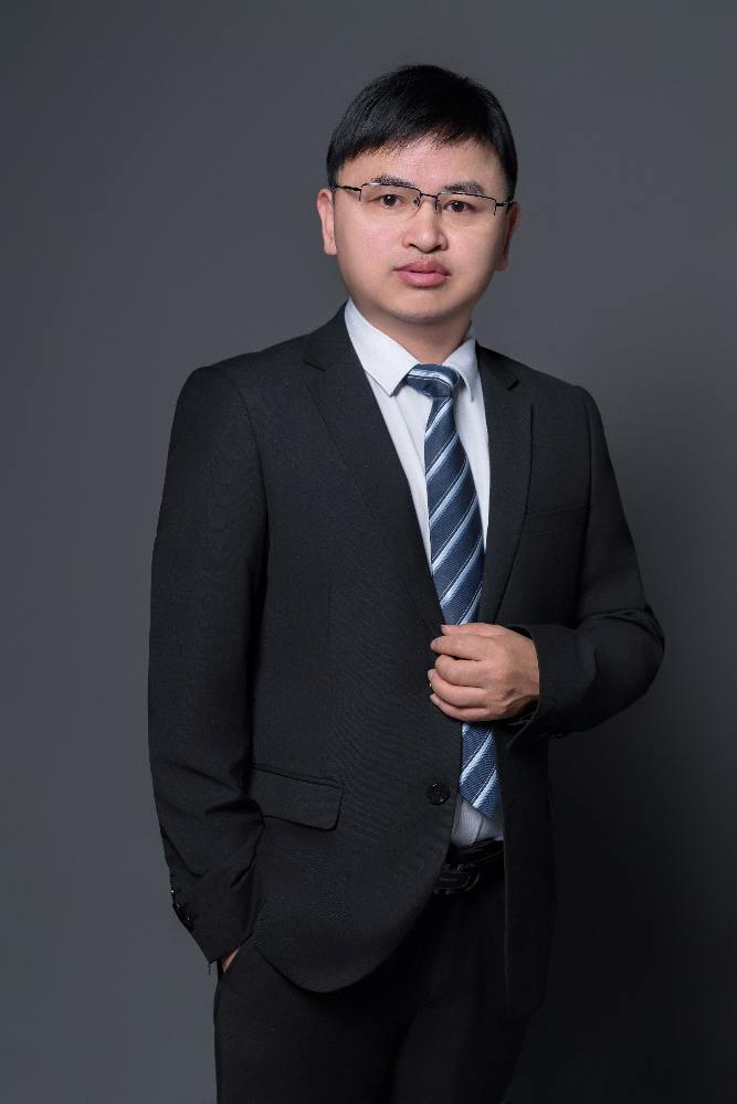 龙新平
